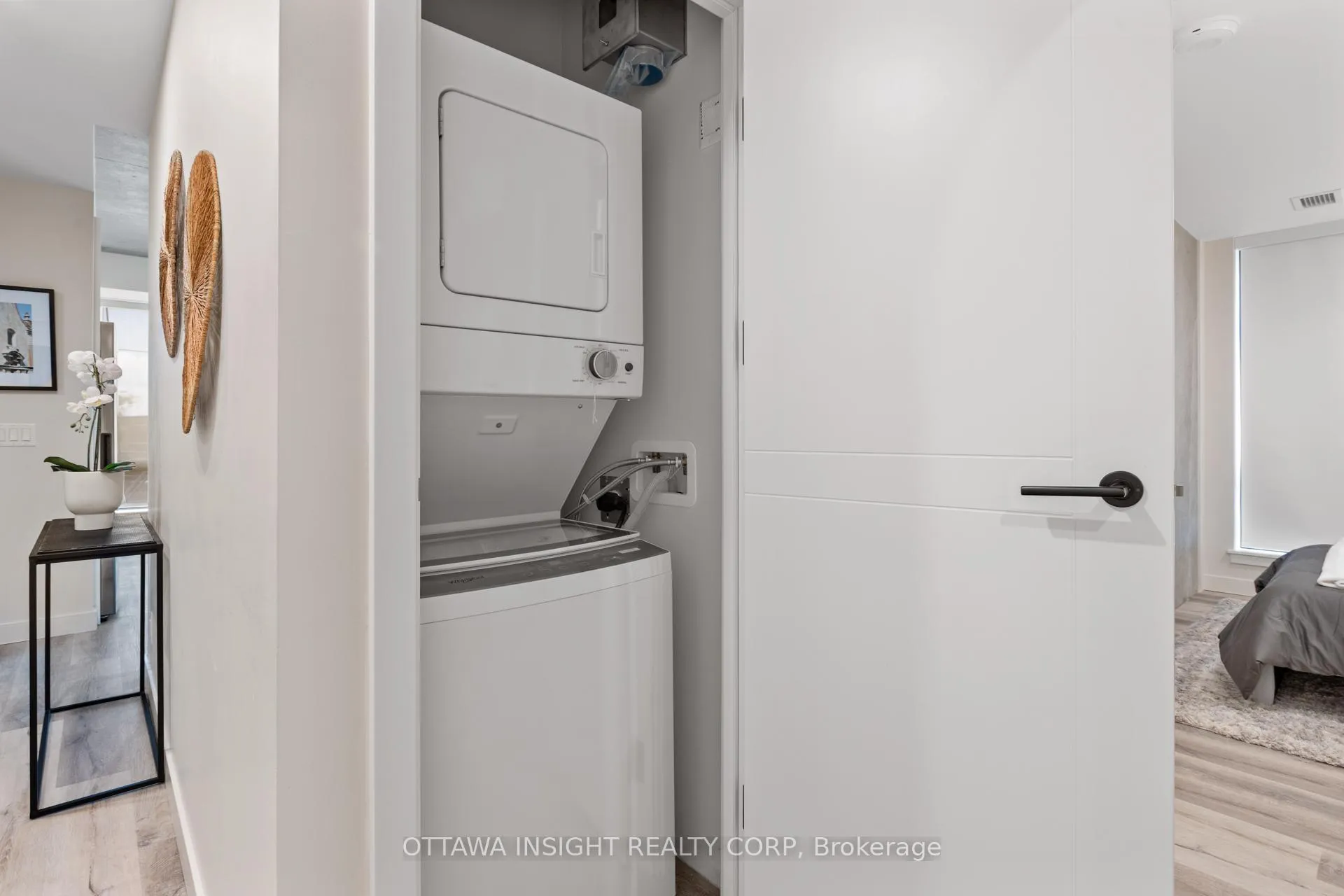 Photo 13 of Unit 11G-10, 2140 Baseline Road, Ottawa, Centrepointe — HOMEH