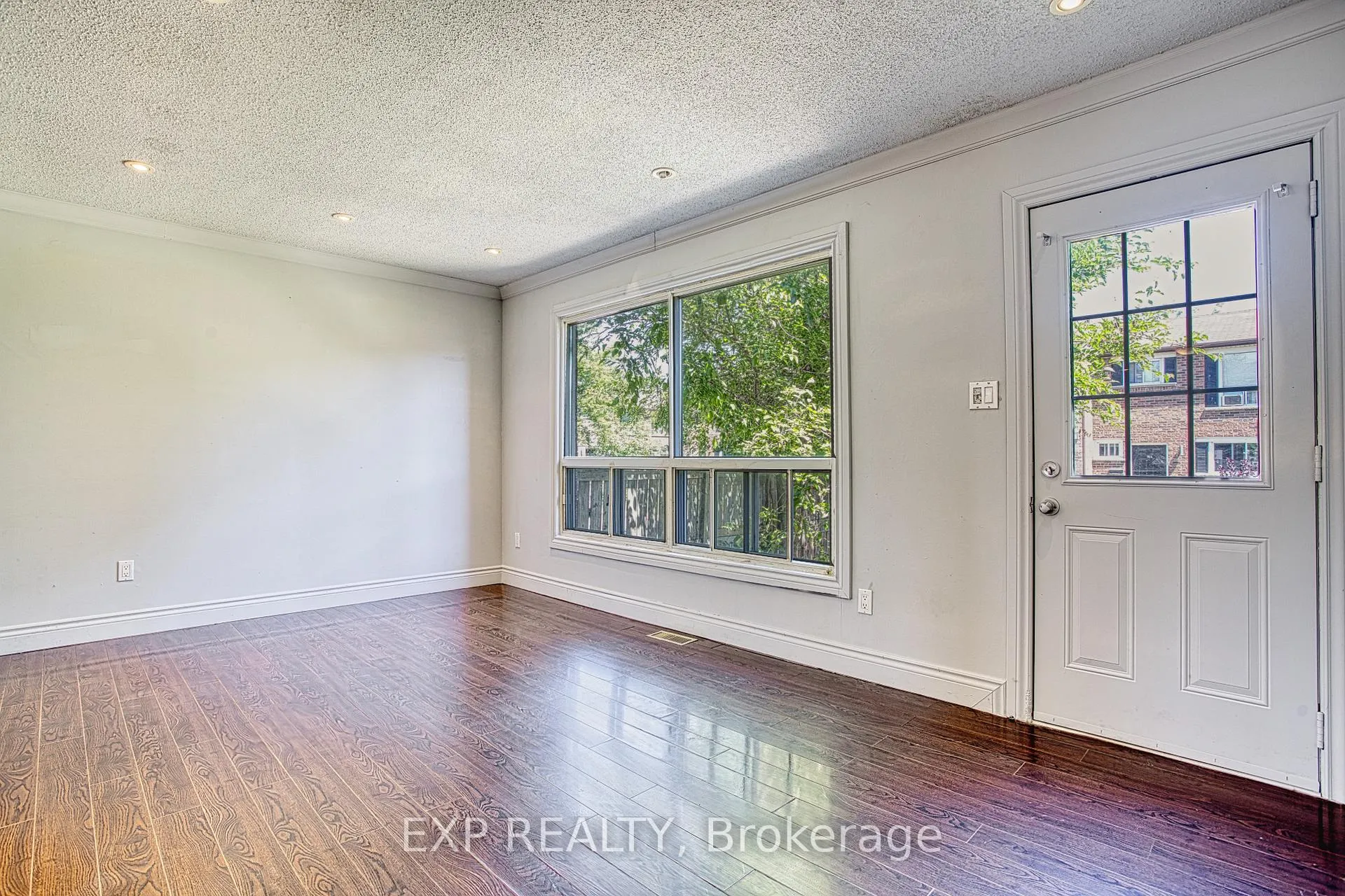 Photo 14 of Unit 85, 75 Berkindale Drive, Hamilton, Riverdale — HOMEH