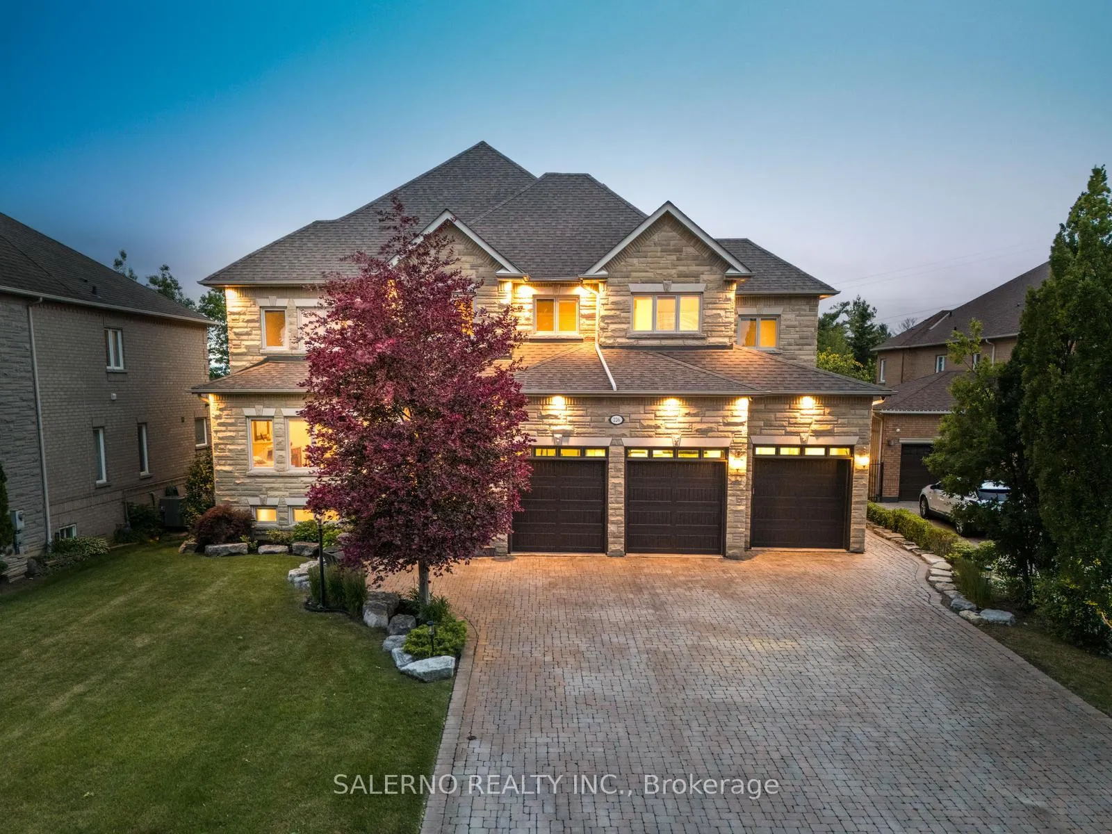 Photo 1 of 226 Deerchase Circle, Vaughan, Islington Woods — HOMEH