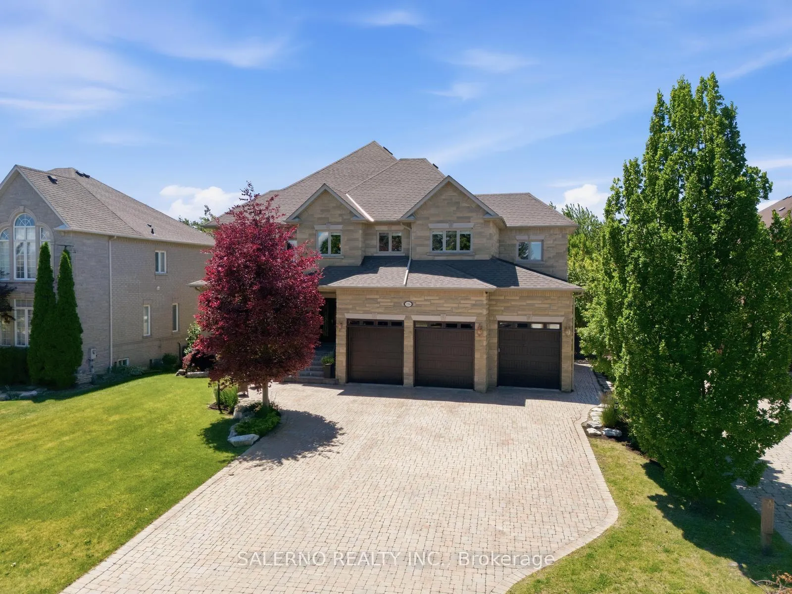Photo 2 of 226 Deerchase Circle, Vaughan, Islington Woods — HOMEH