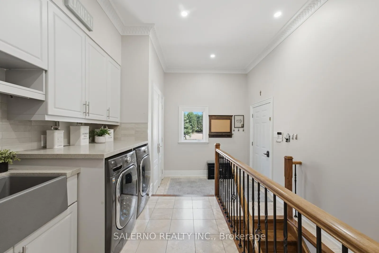 Photo 17 of 226 Deerchase Circle, Vaughan, Islington Woods — HOMEH