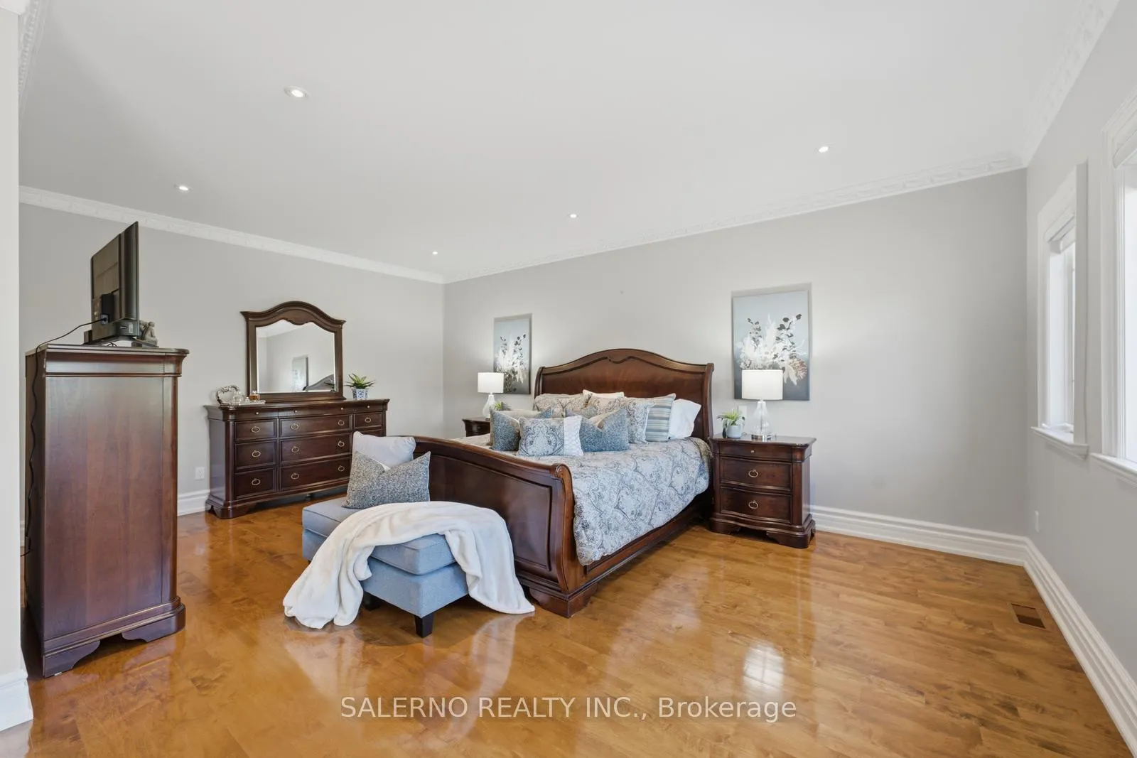 Photo 21 of 226 Deerchase Circle, Vaughan, Islington Woods — HOMEH