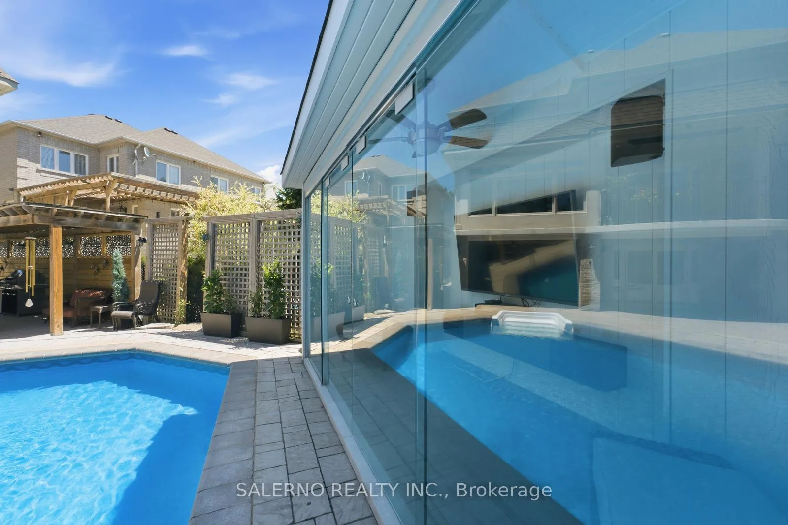 Photo 44 of 226 Deerchase Circle, Vaughan, Islington Woods — HOMEH