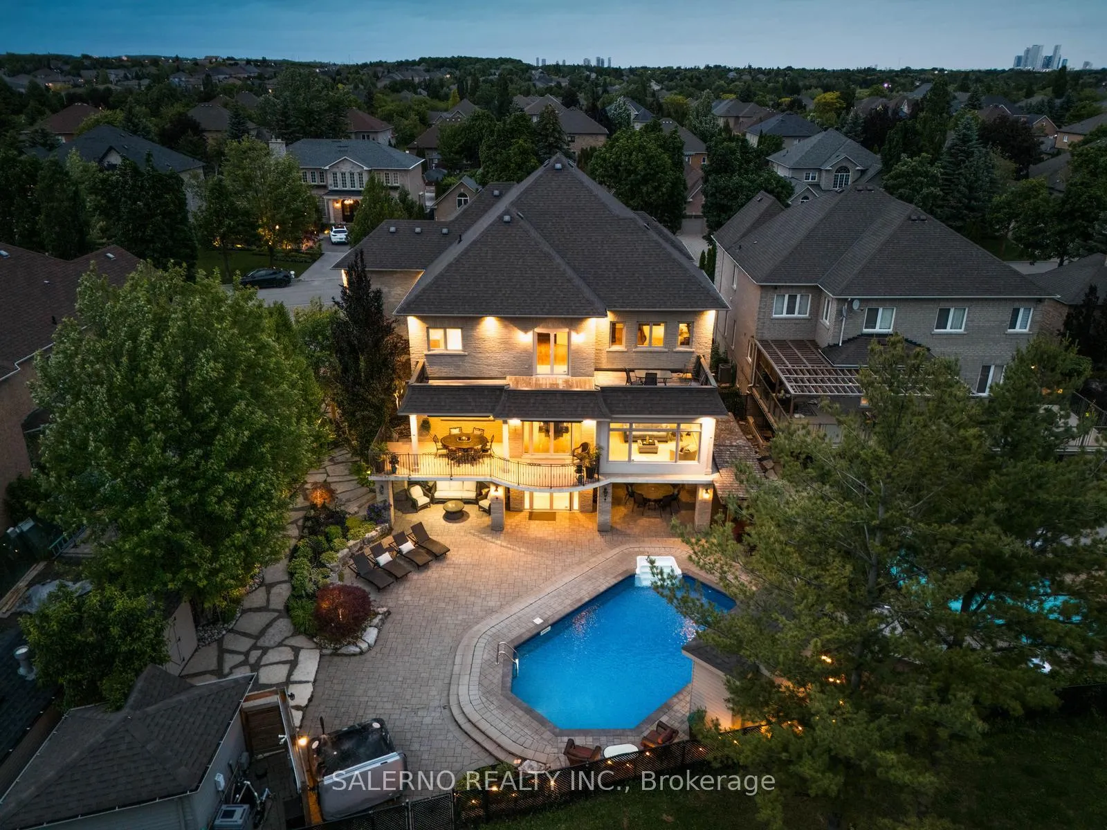 Photo 49 of 226 Deerchase Circle, Vaughan, Islington Woods — HOMEH
