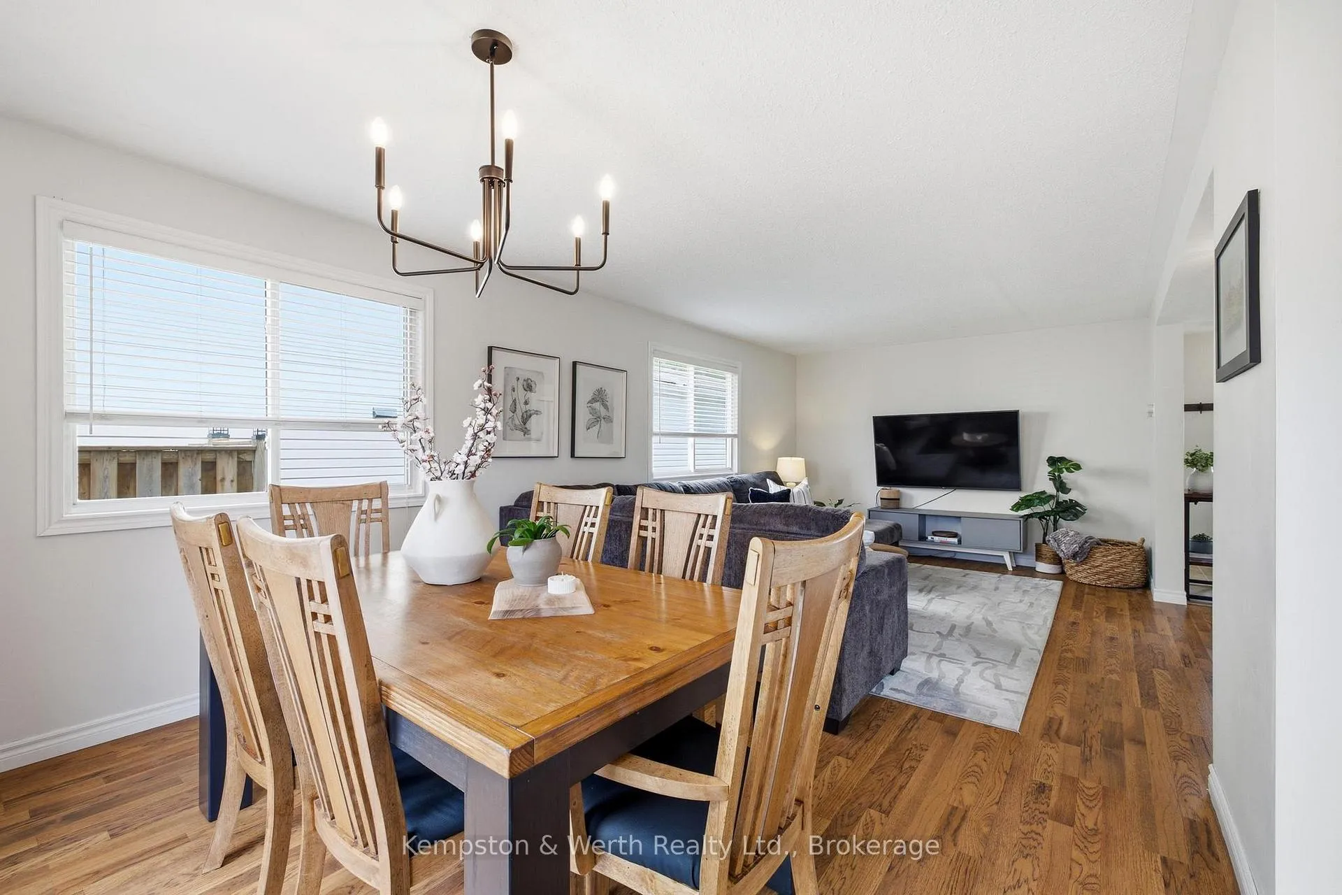 Photo 10 of 770 Brock Street, North Perth, Listowel — HOMEH