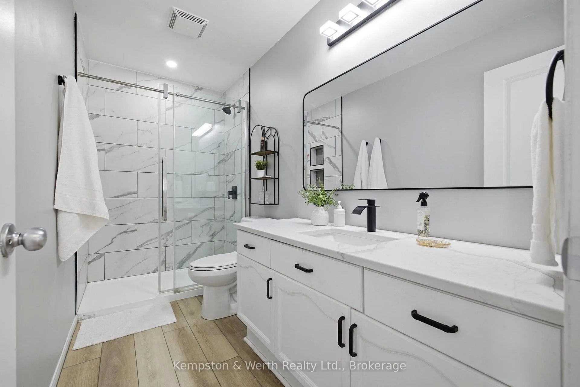 Photo 27 of 770 Brock Street, North Perth, Listowel — HOMEH