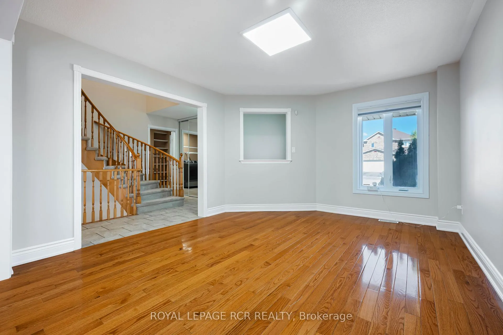 Photo 8 of 367 Marshall Crescent, Orangeville — HOMEH
