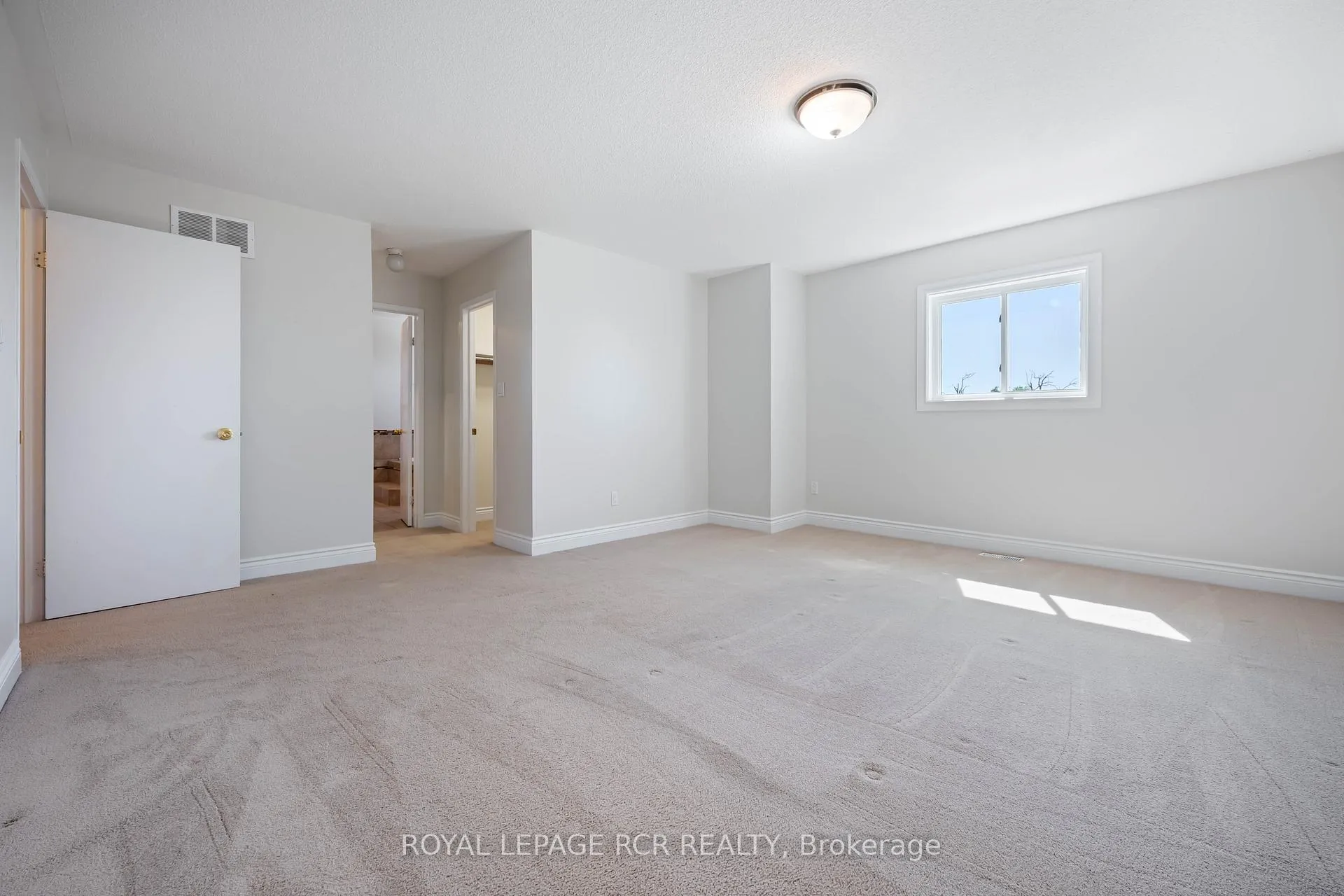 Photo 25 of 367 Marshall Crescent, Orangeville — HOMEH