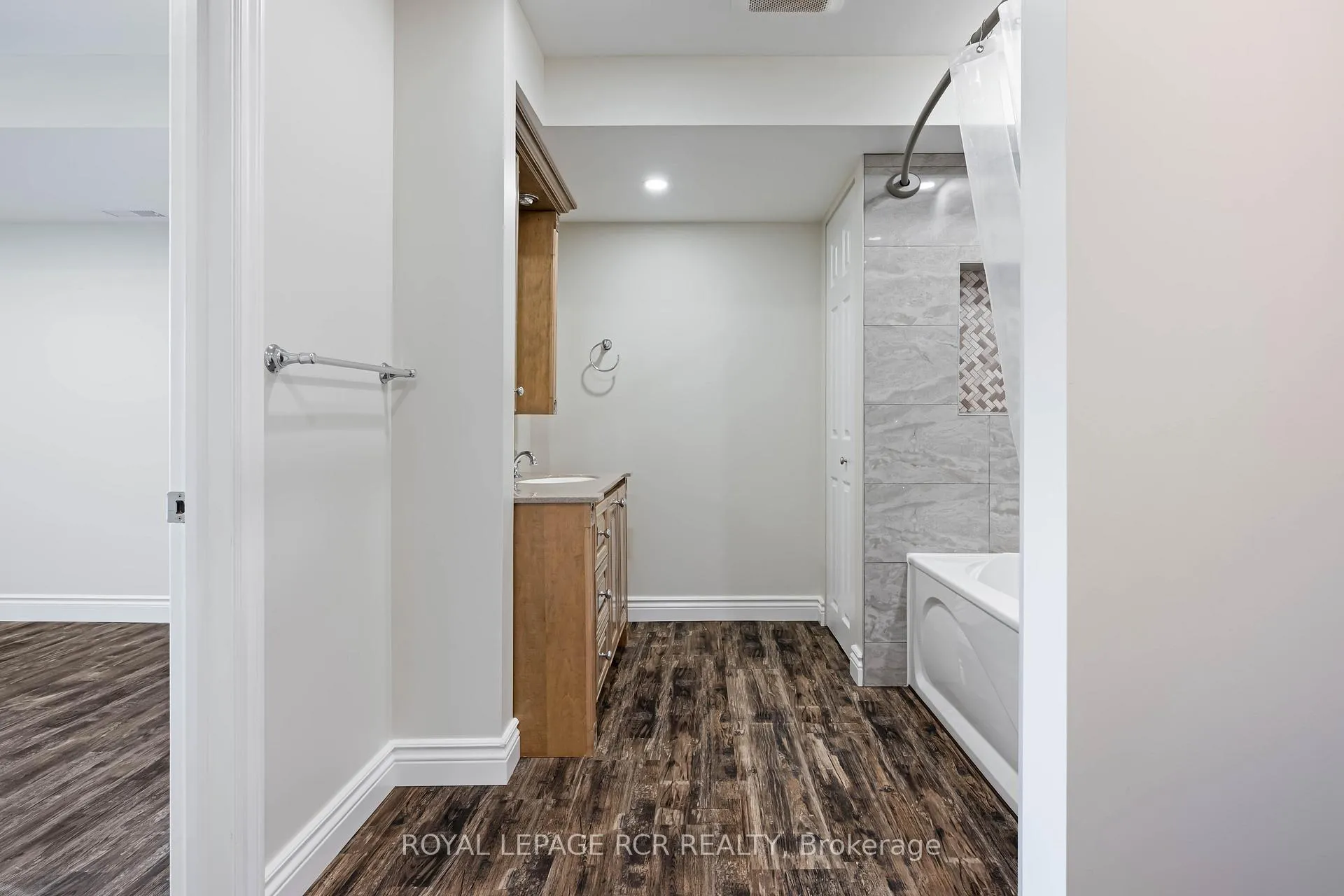 Photo 44 of 367 Marshall Crescent, Orangeville — HOMEH