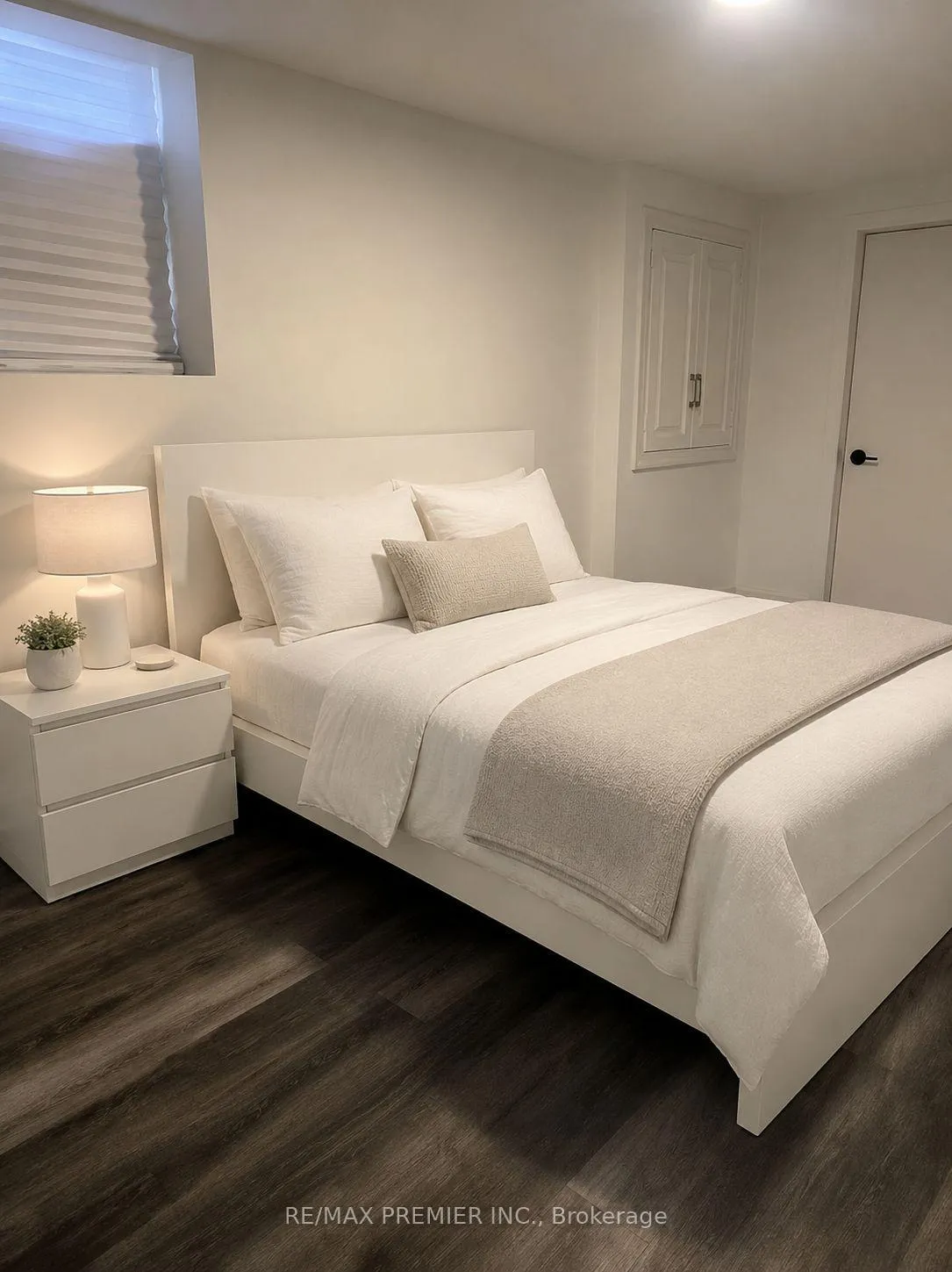 Photo 4 of Unit Lower, 92 Solway Avenue, Vaughan, Maple — HOMEH