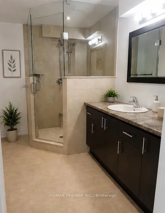 Photo 6 of Unit Lower, 92 Solway Avenue, Vaughan, Maple — HOMEH