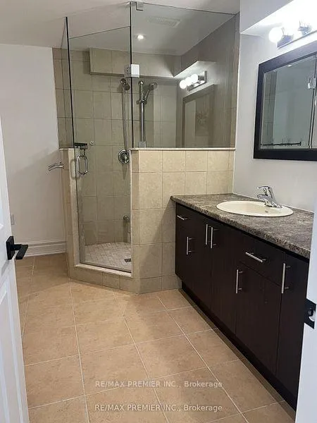 Photo 7 of Unit Lower, 92 Solway Avenue, Vaughan, Maple — HOMEH