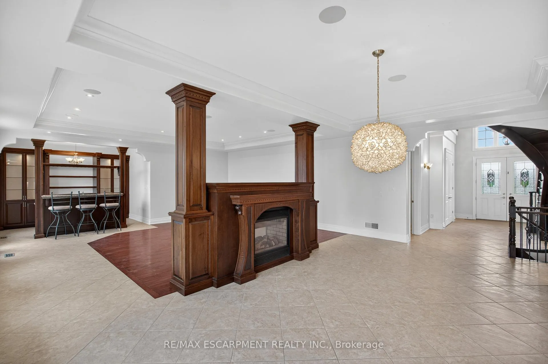Photo 14 of 803 Ridge Road, Hamilton, Rural Stoney Creek — HOMEH