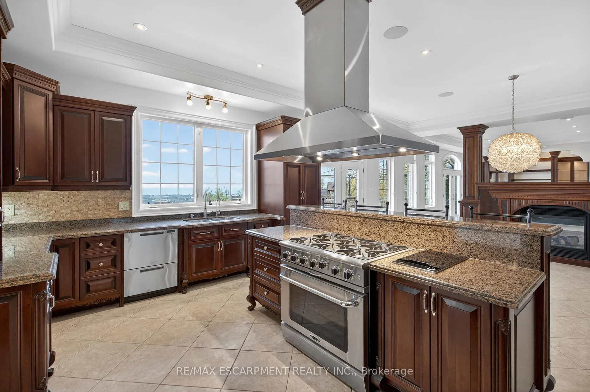 Photo 22 of 803 Ridge Road, Hamilton, Rural Stoney Creek — HOMEH
