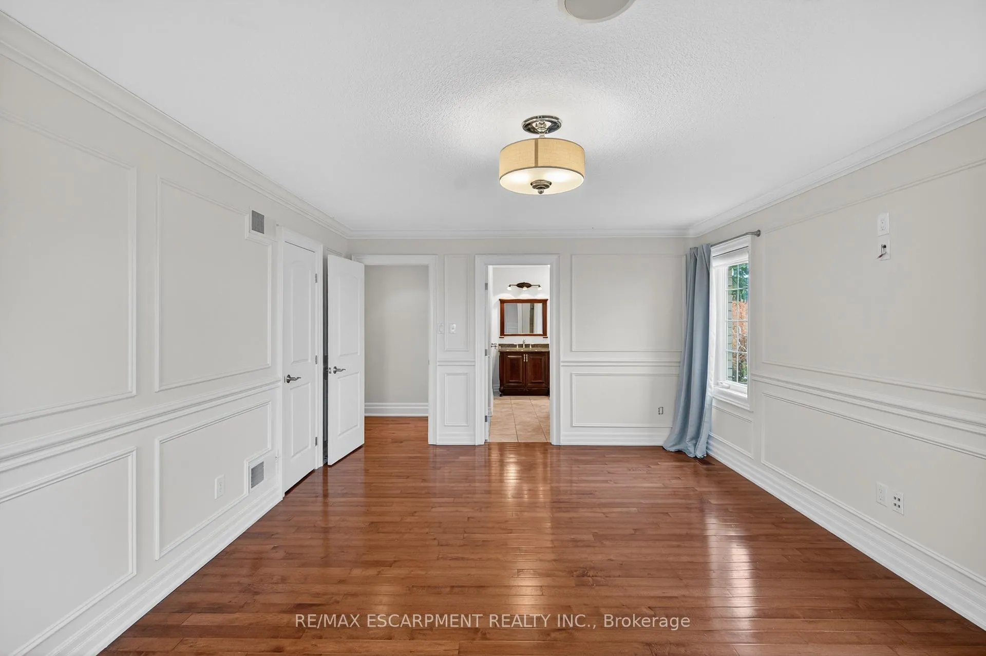 Photo 38 of 803 Ridge Road, Hamilton, Rural Stoney Creek — HOMEH