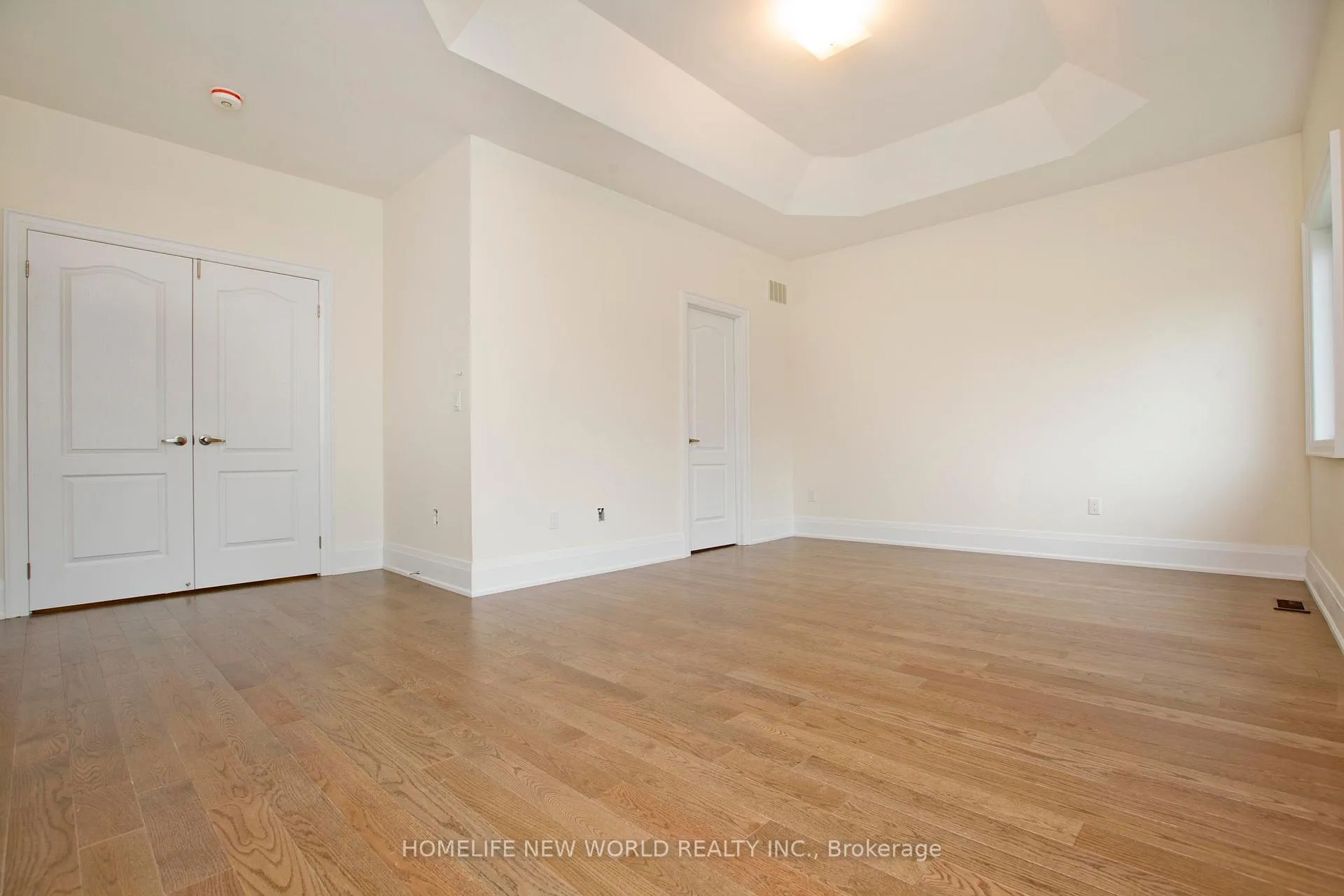 Photo 20 of 11 Queen Magdalene Place, North York, Hillcrest Village — HOMEH