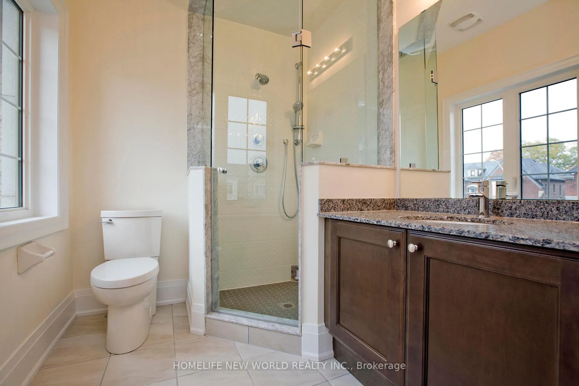 Photo 27 of 11 Queen Magdalene Place, North York, Hillcrest Village — HOMEH