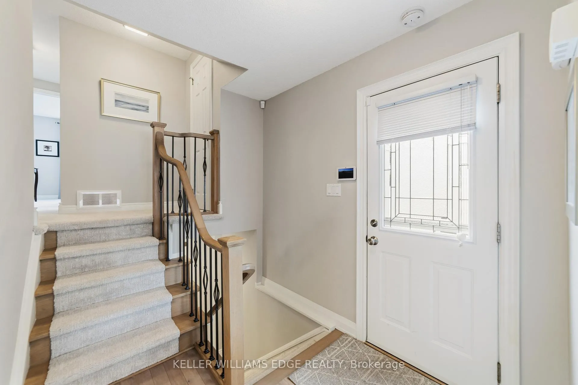 Photo 13 of 680 Lomond Crescent, Burlington, Shoreacres — HOMEH