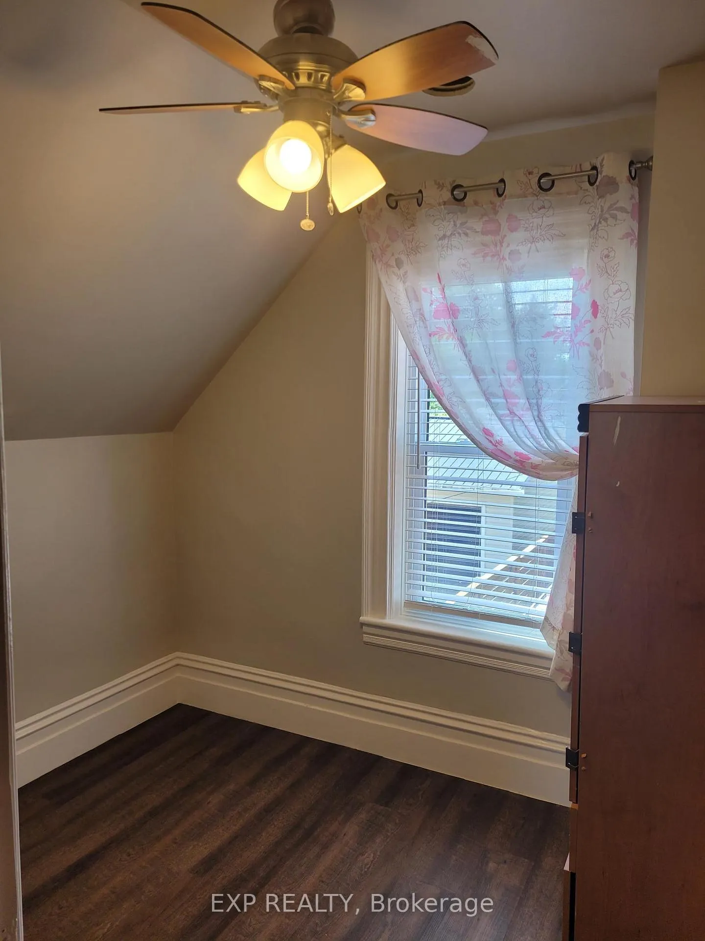 Photo 27 of 136 Park Street, Brockville, Brockville — HOMEH