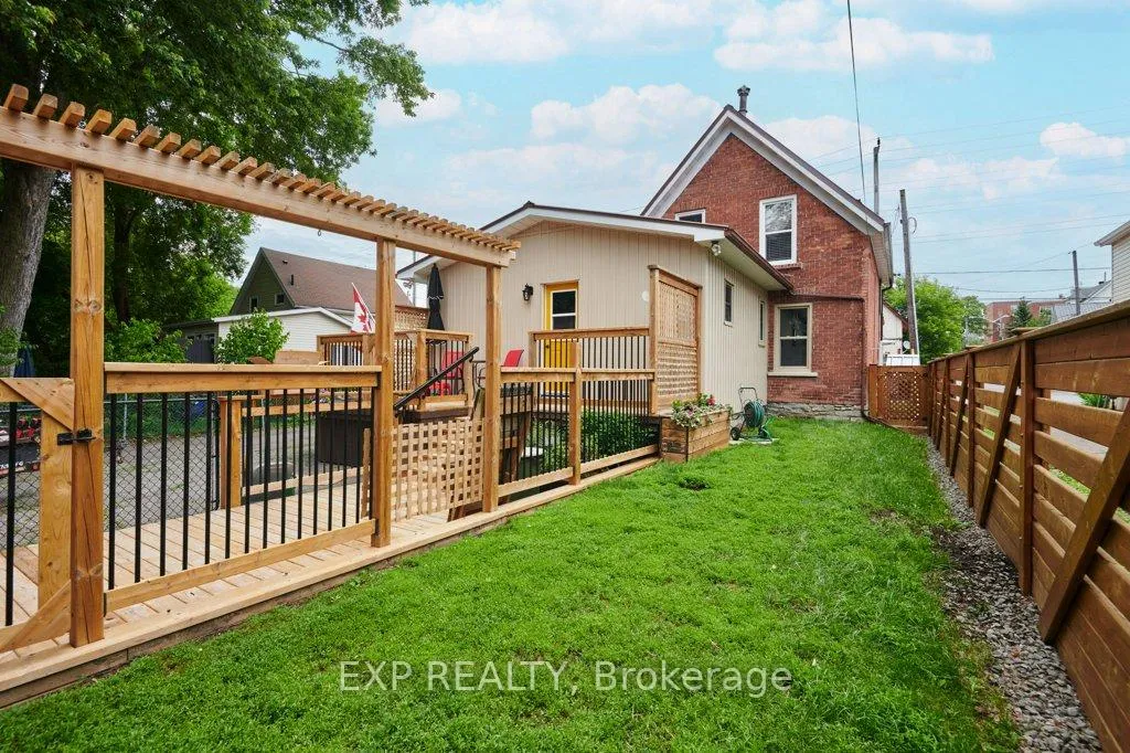 Photo 35 of 136 Park Street, Brockville, Brockville — HOMEH