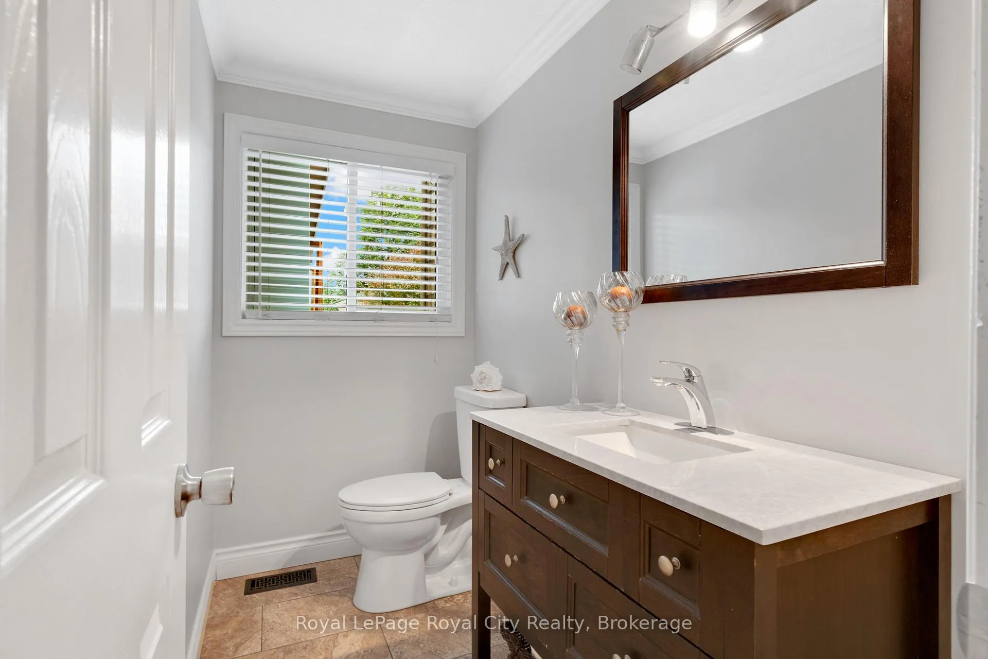 Photo 12 of 51 Elginfield Drive, Guelph, Grange Road — HOMEH