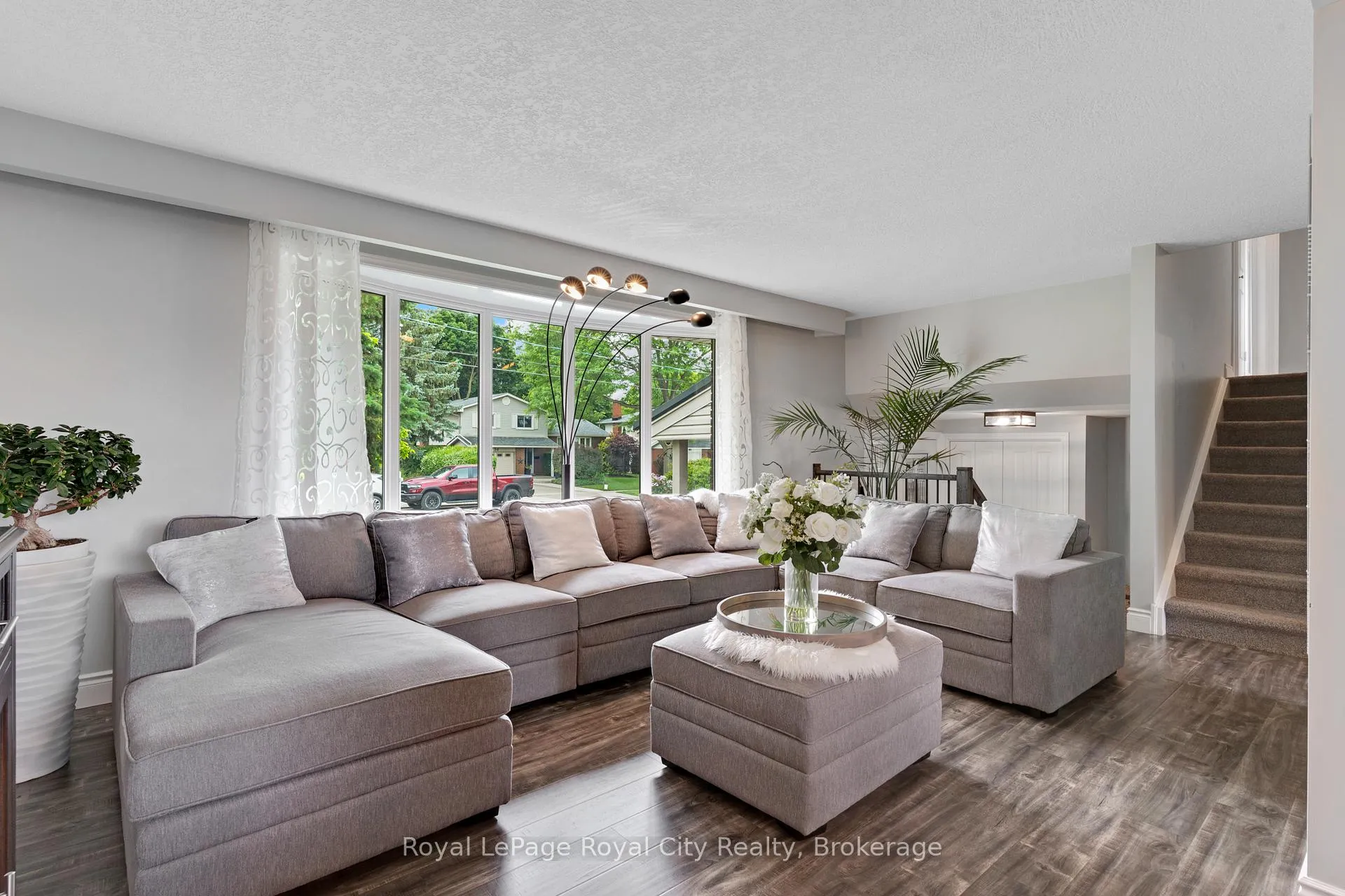 Photo 20 of 51 Elginfield Drive, Guelph, Grange Road — HOMEH