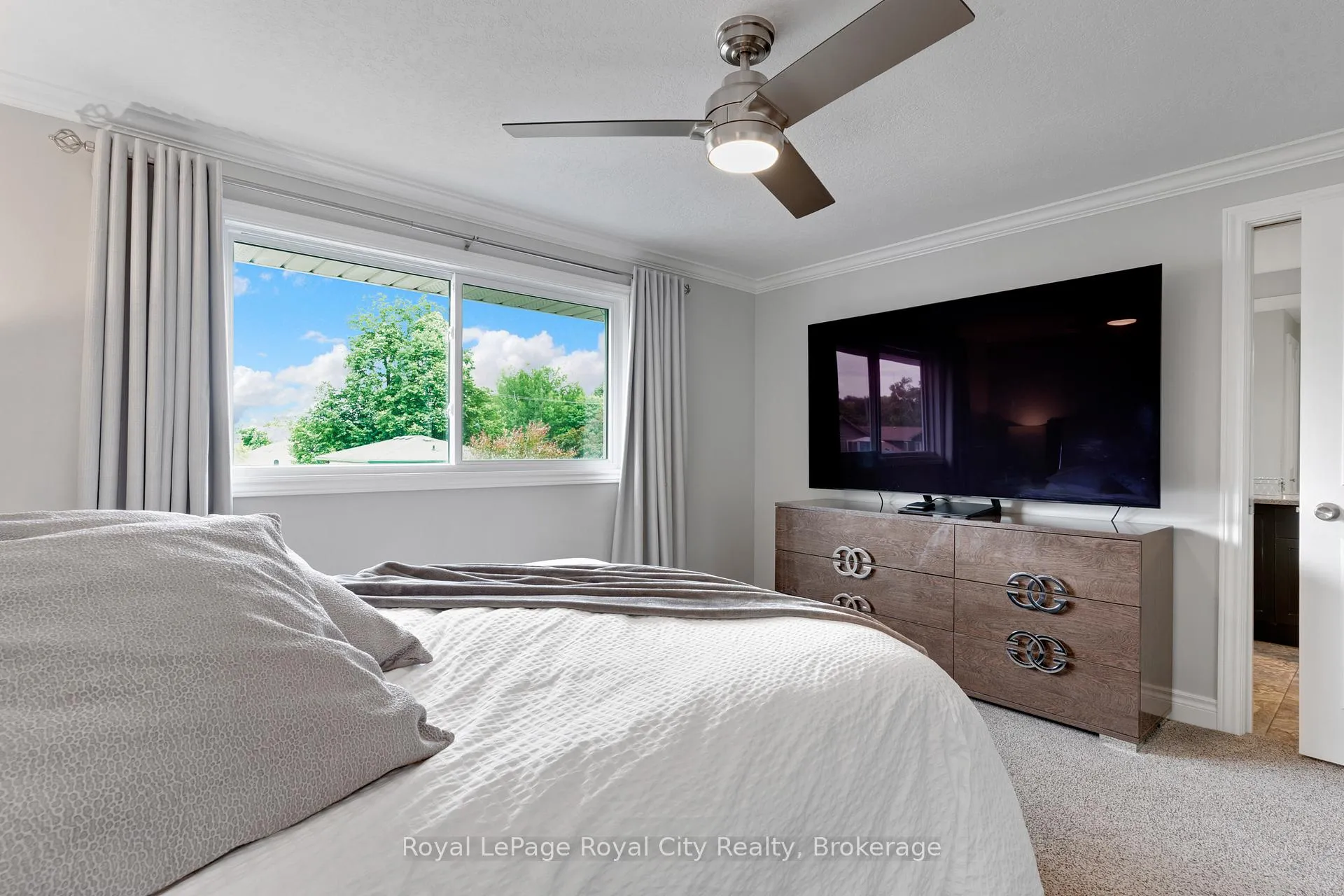 Photo 25 of 51 Elginfield Drive, Guelph, Grange Road — HOMEH