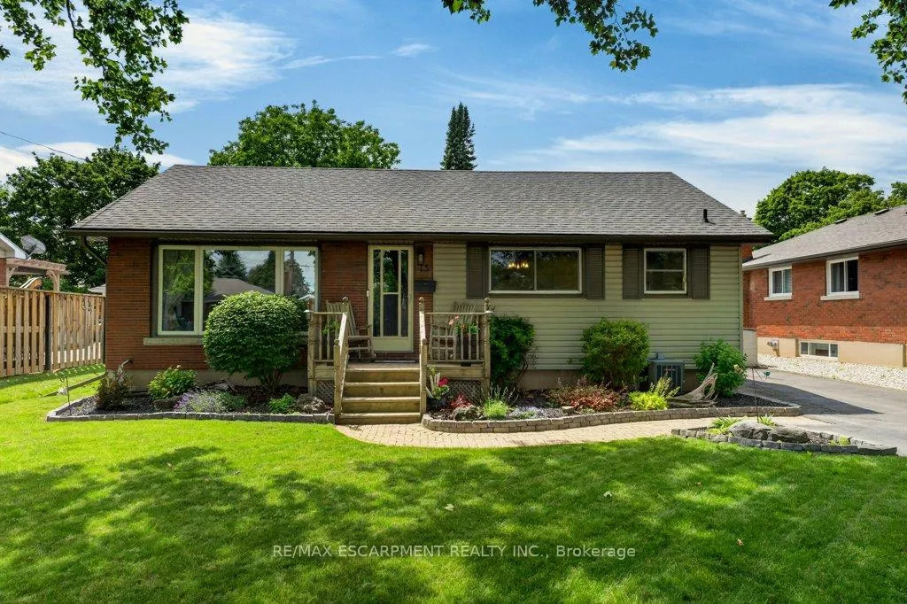 Photo 1 of 15 Roxanne Drive, St. Catharines, Bunting/Linwell — HOMEH