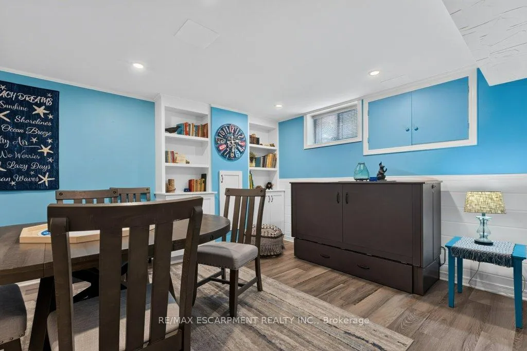 Photo 21 of 15 Roxanne Drive, St. Catharines, Bunting/Linwell — HOMEH