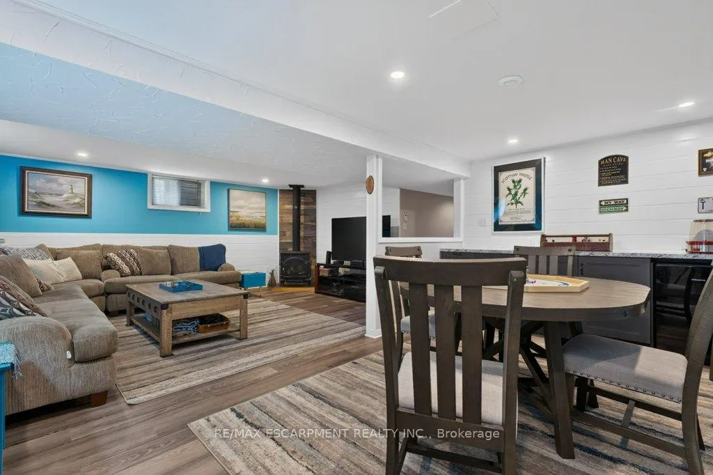 Photo 22 of 15 Roxanne Drive, St. Catharines, Bunting/Linwell — HOMEH