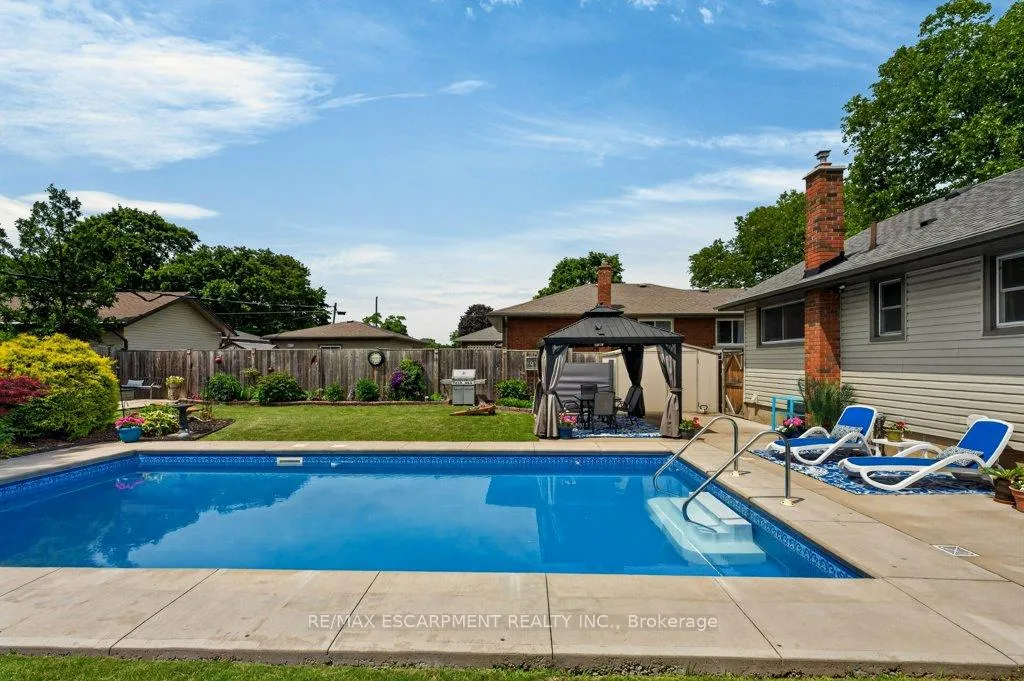 Photo 26 of 15 Roxanne Drive, St. Catharines, Bunting/Linwell — HOMEH