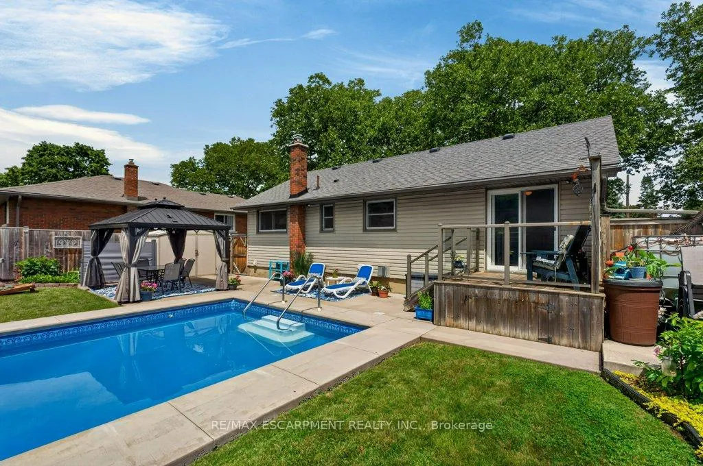 Photo 27 of 15 Roxanne Drive, St. Catharines, Bunting/Linwell — HOMEH