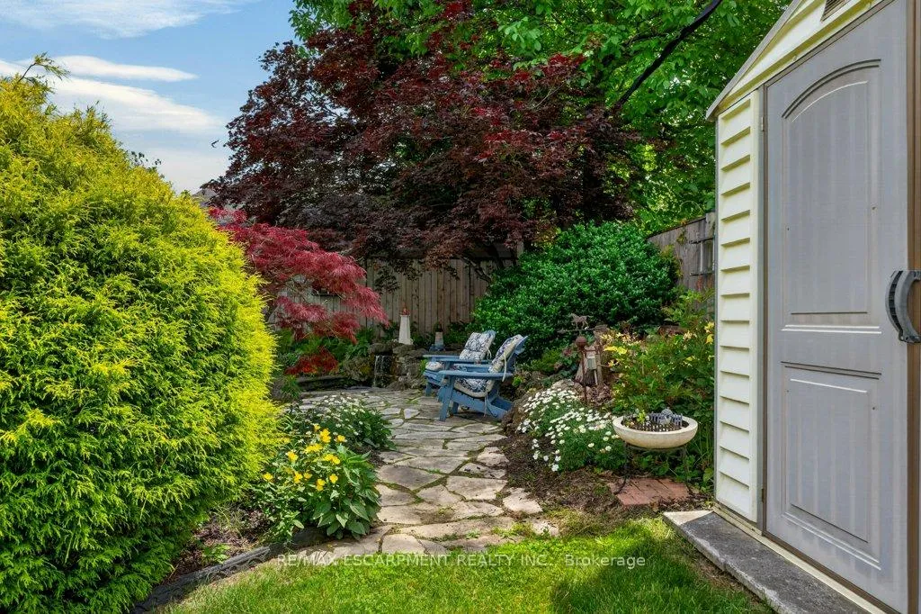 Photo 32 of 15 Roxanne Drive, St. Catharines, Bunting/Linwell — HOMEH