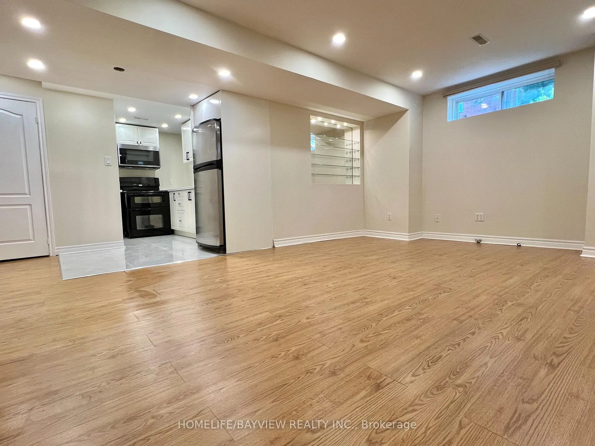 Photo 2 of Unit Bsmt, 33 Mira Vista Place, Vaughan, Sonoma Heights — HOMEH