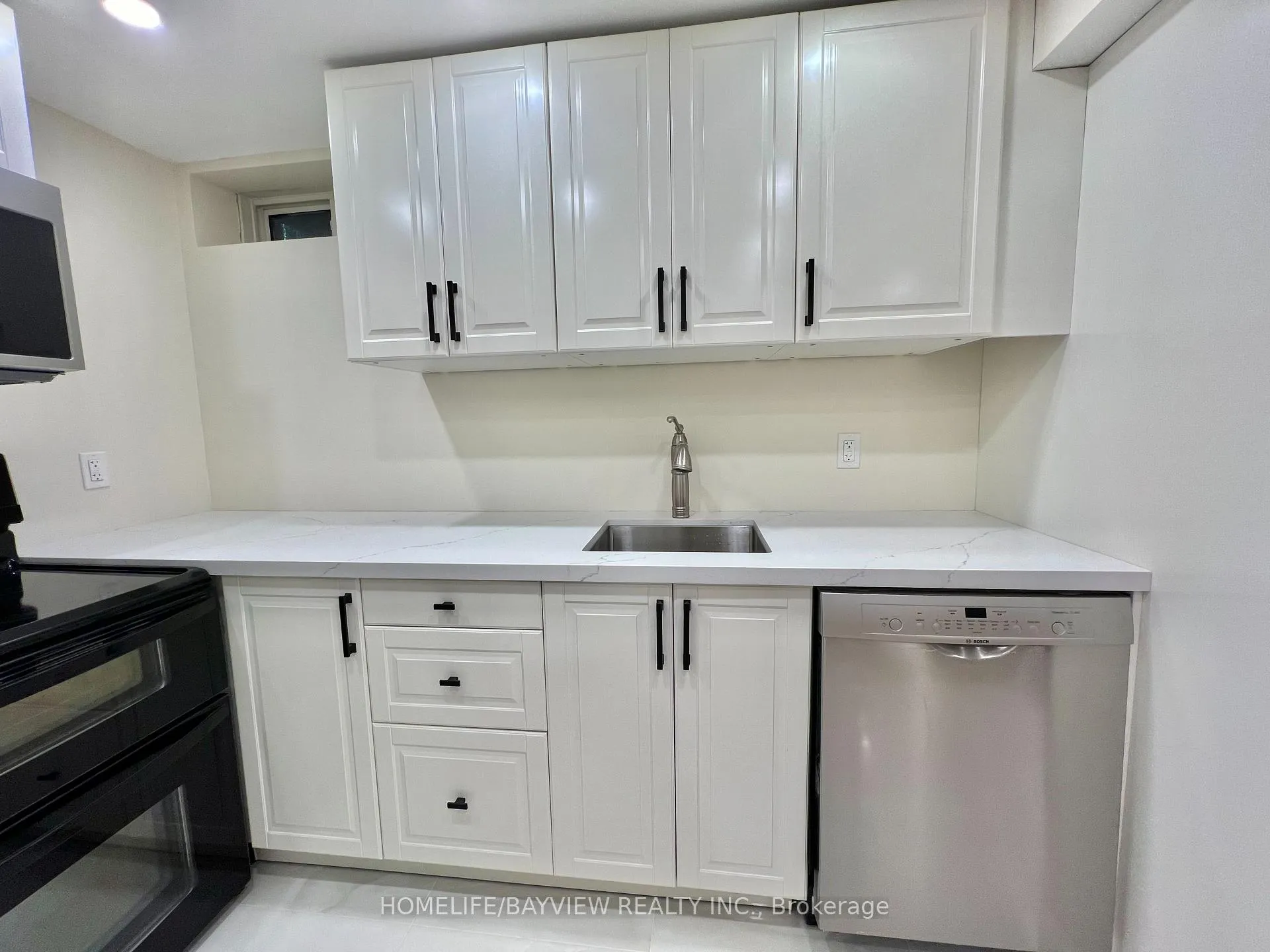 Photo 8 of Unit Bsmt, 33 Mira Vista Place, Vaughan, Sonoma Heights — HOMEH