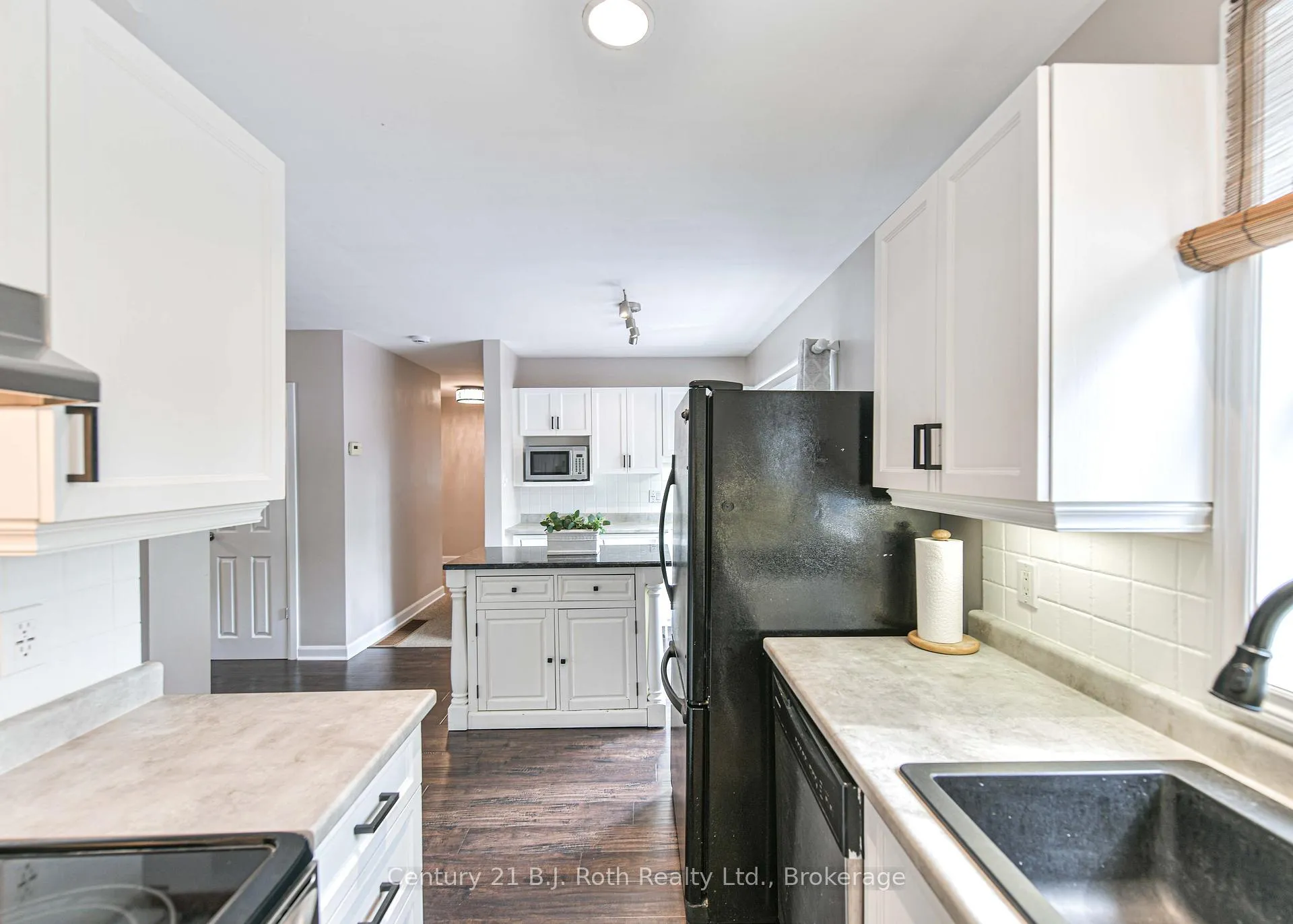 Photo 22 of 44 Charles Road, Orillia — HOMEH