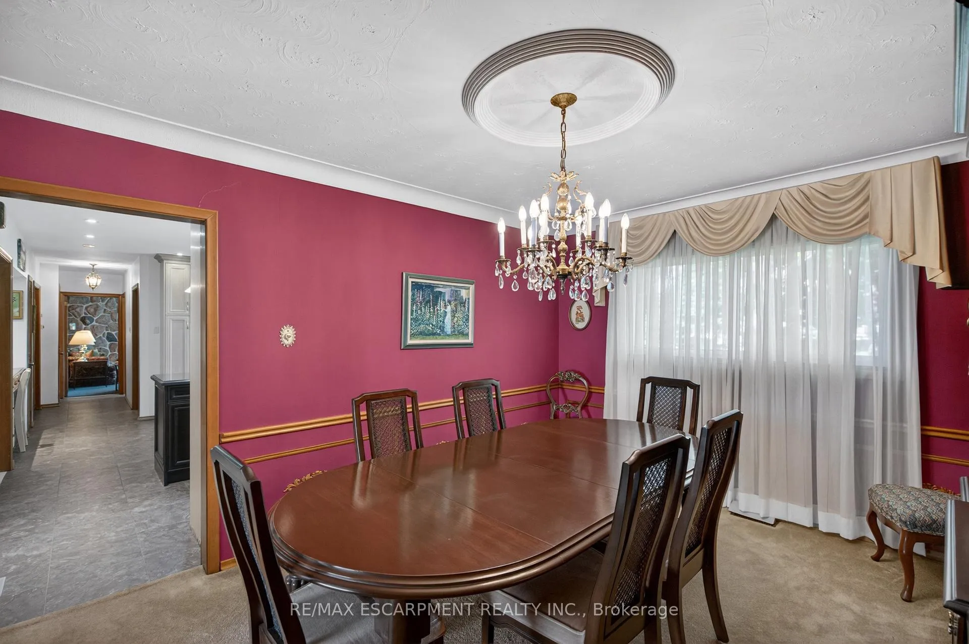 Photo 15 of 564 Mountain Brow Boulevard, Hamilton, Huntington — HOMEH