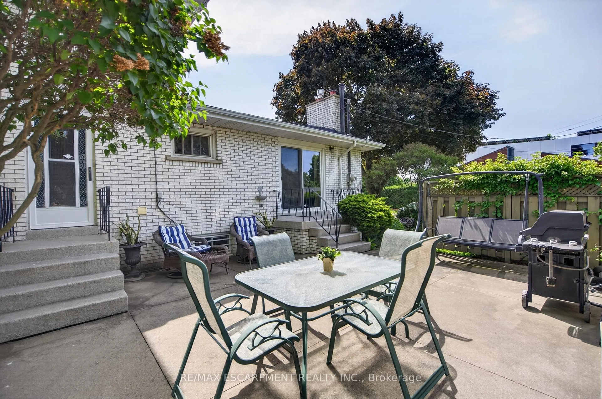 Photo 48 of 564 Mountain Brow Boulevard, Hamilton, Huntington — HOMEH