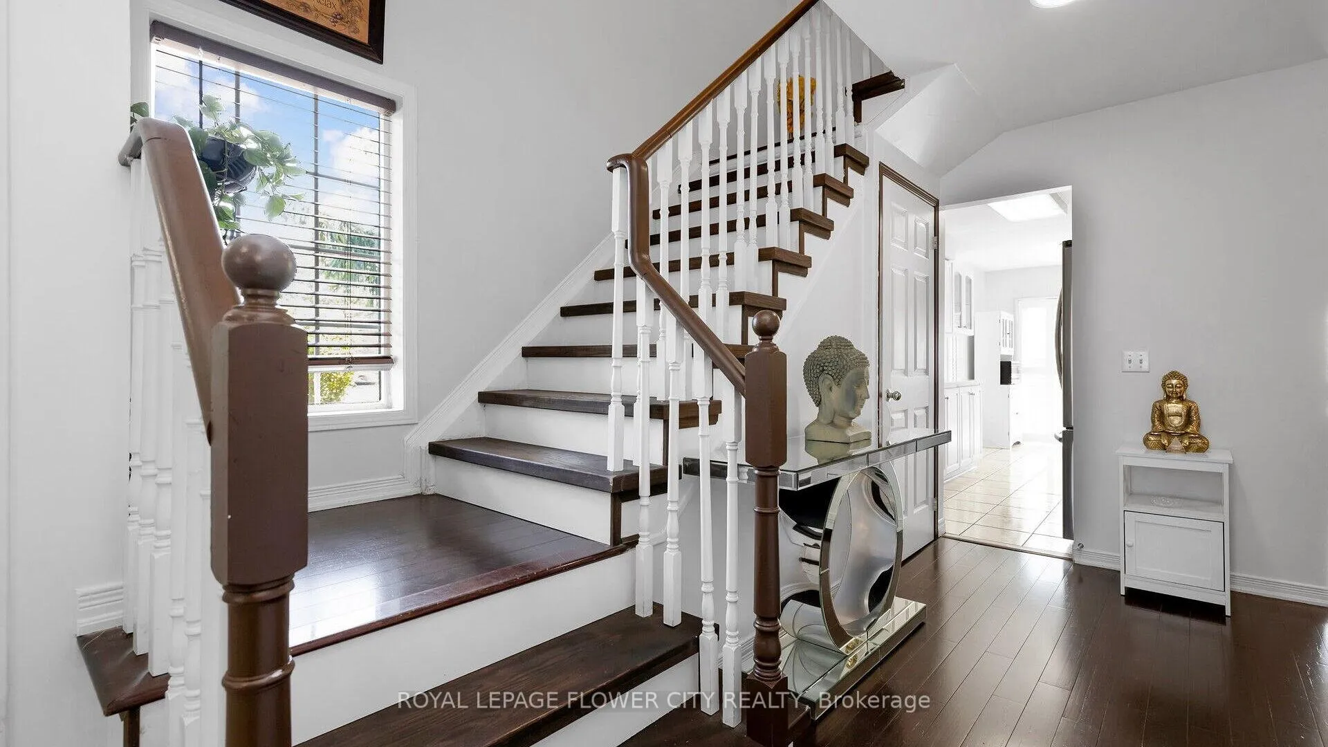Photo 23 of Unit 2, 9800 Mclaughlin Road, Brampton, Fletcher's Creek Village — HOMEH