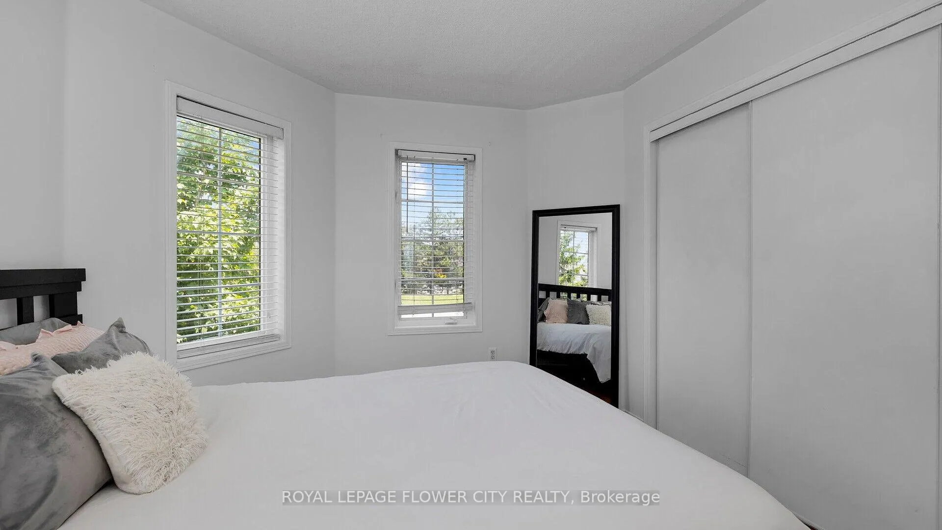 Photo 36 of Unit 2, 9800 Mclaughlin Road, Brampton, Fletcher's Creek Village — HOMEH