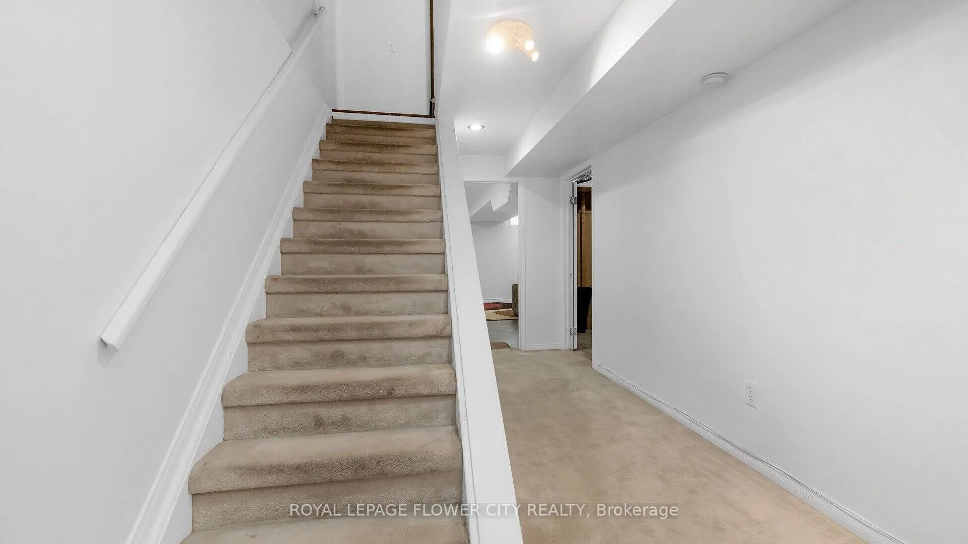 Photo 42 of Unit 2, 9800 Mclaughlin Road, Brampton, Fletcher's Creek Village — HOMEH