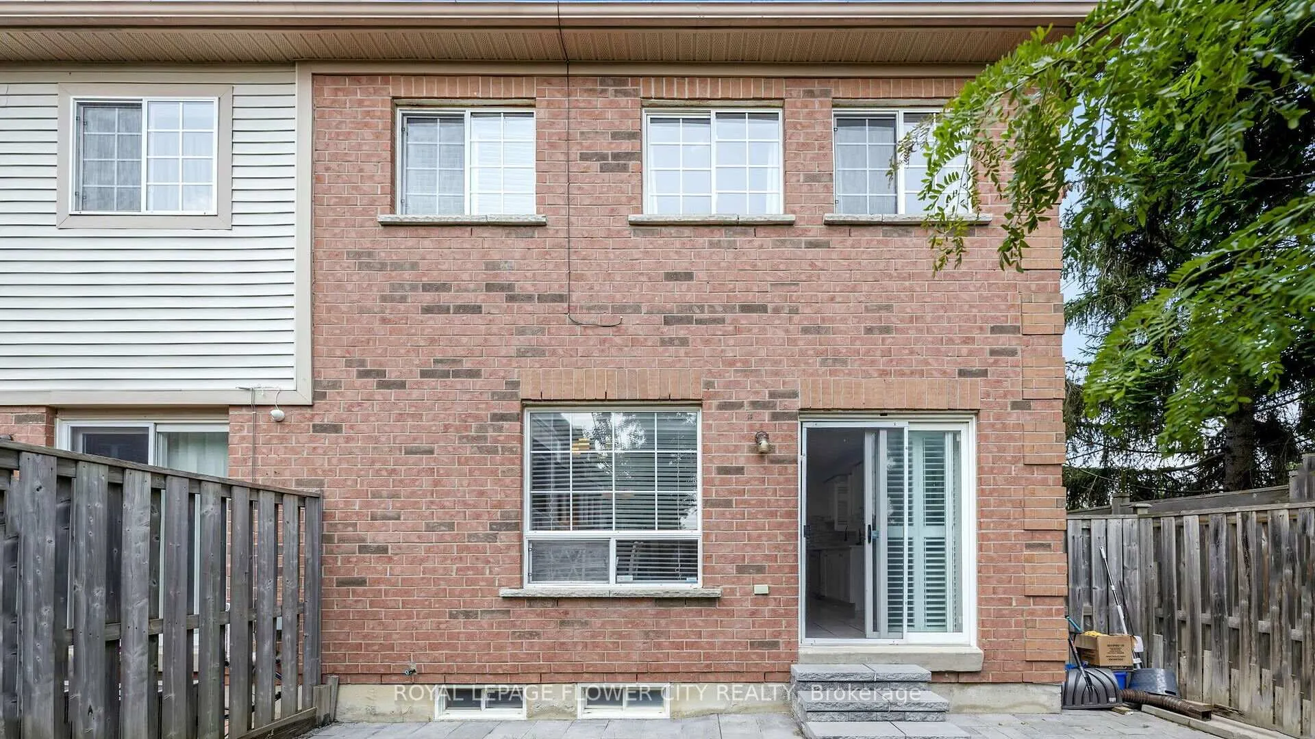 Photo 50 of Unit 2, 9800 Mclaughlin Road, Brampton, Fletcher's Creek Village — HOMEH
