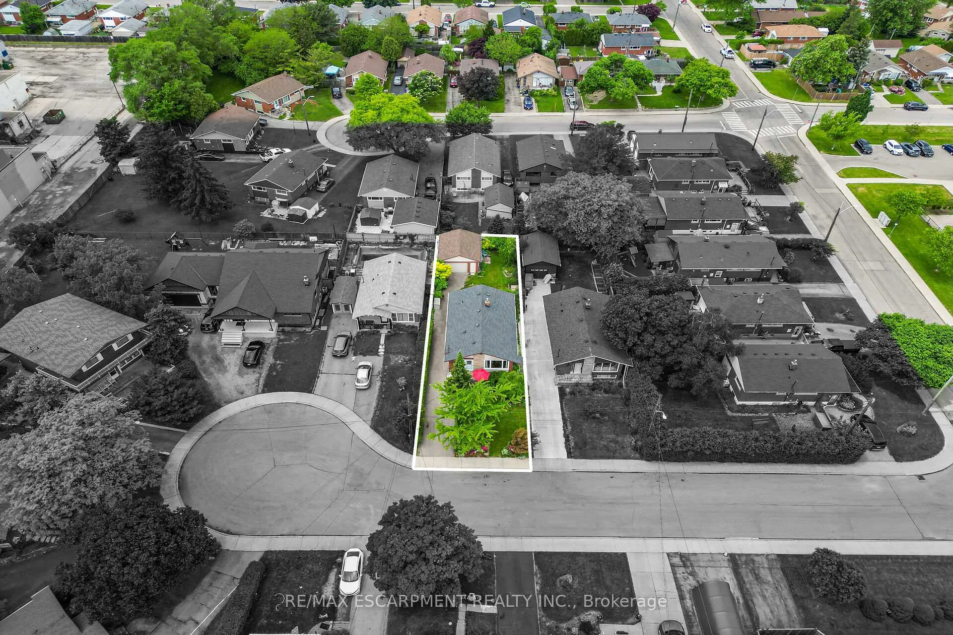 Photo 3 of 10 Helga Court, Hamilton, Burkholme — HOMEH