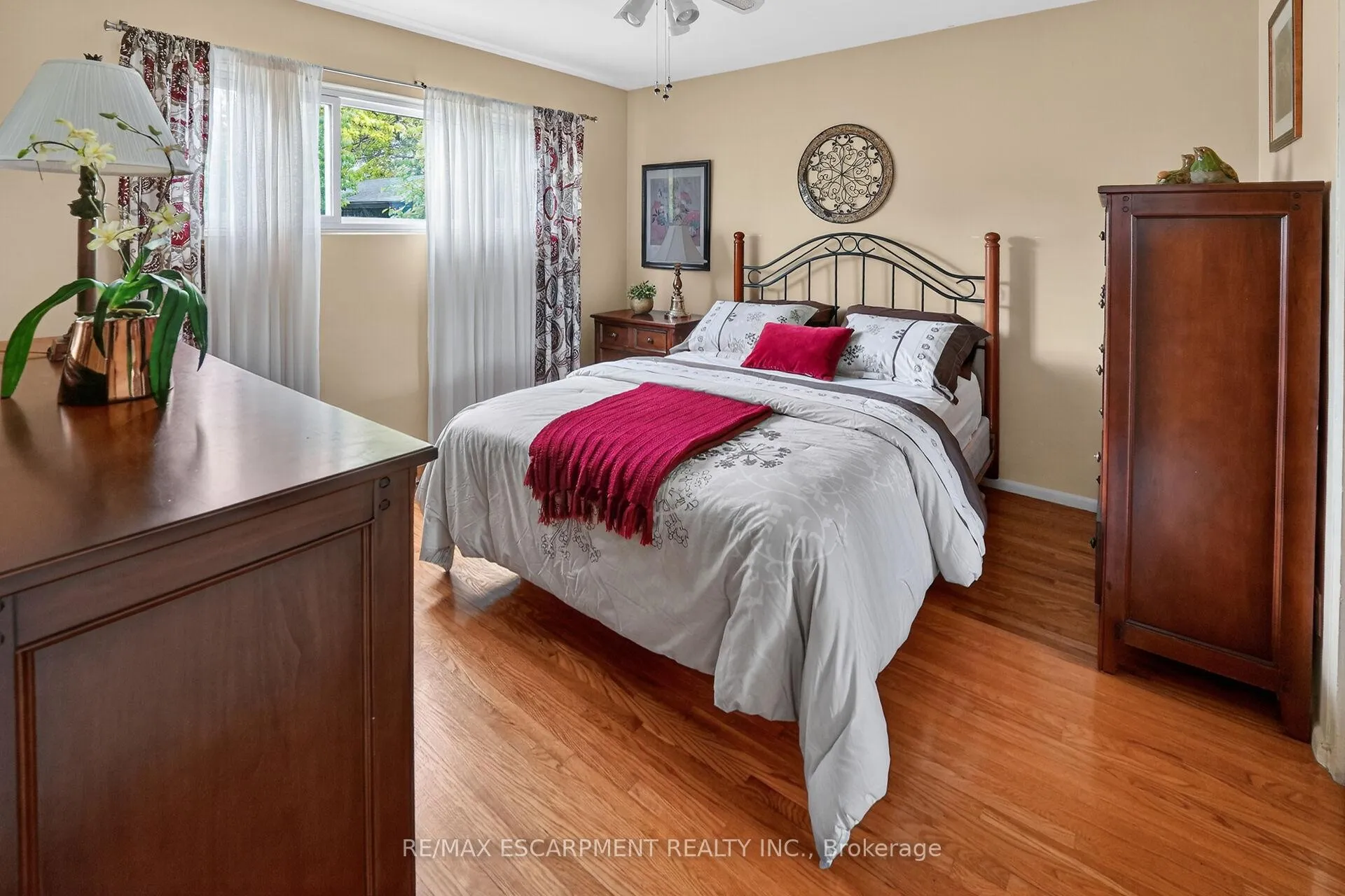Photo 17 of 10 Helga Court, Hamilton, Burkholme — HOMEH