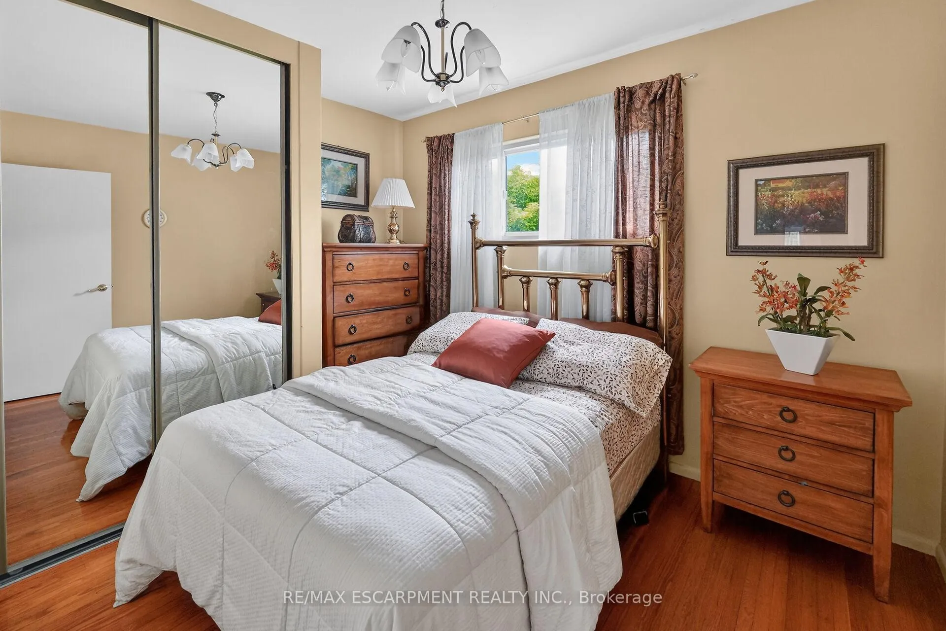 Photo 18 of 10 Helga Court, Hamilton, Burkholme — HOMEH