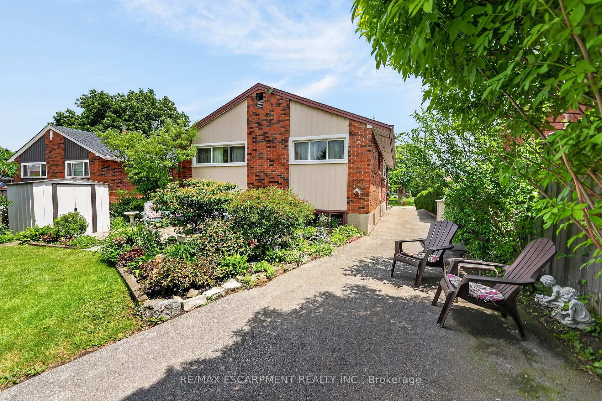 Photo 41 of 10 Helga Court, Hamilton, Burkholme — HOMEH