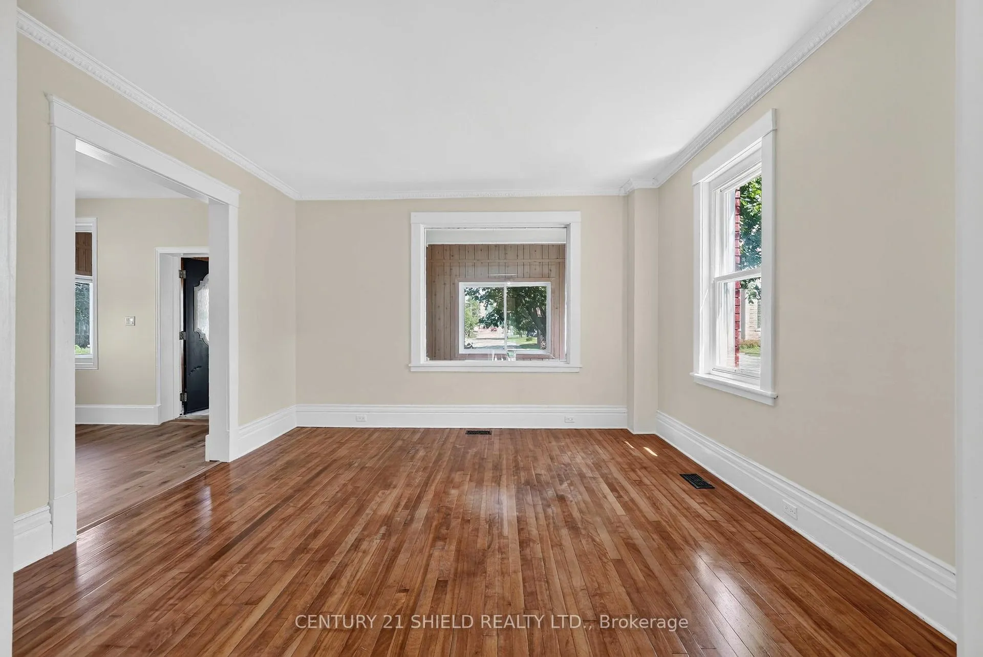 Photo 9 of 25 Front Street, North Stormont, Finch — HOMEH