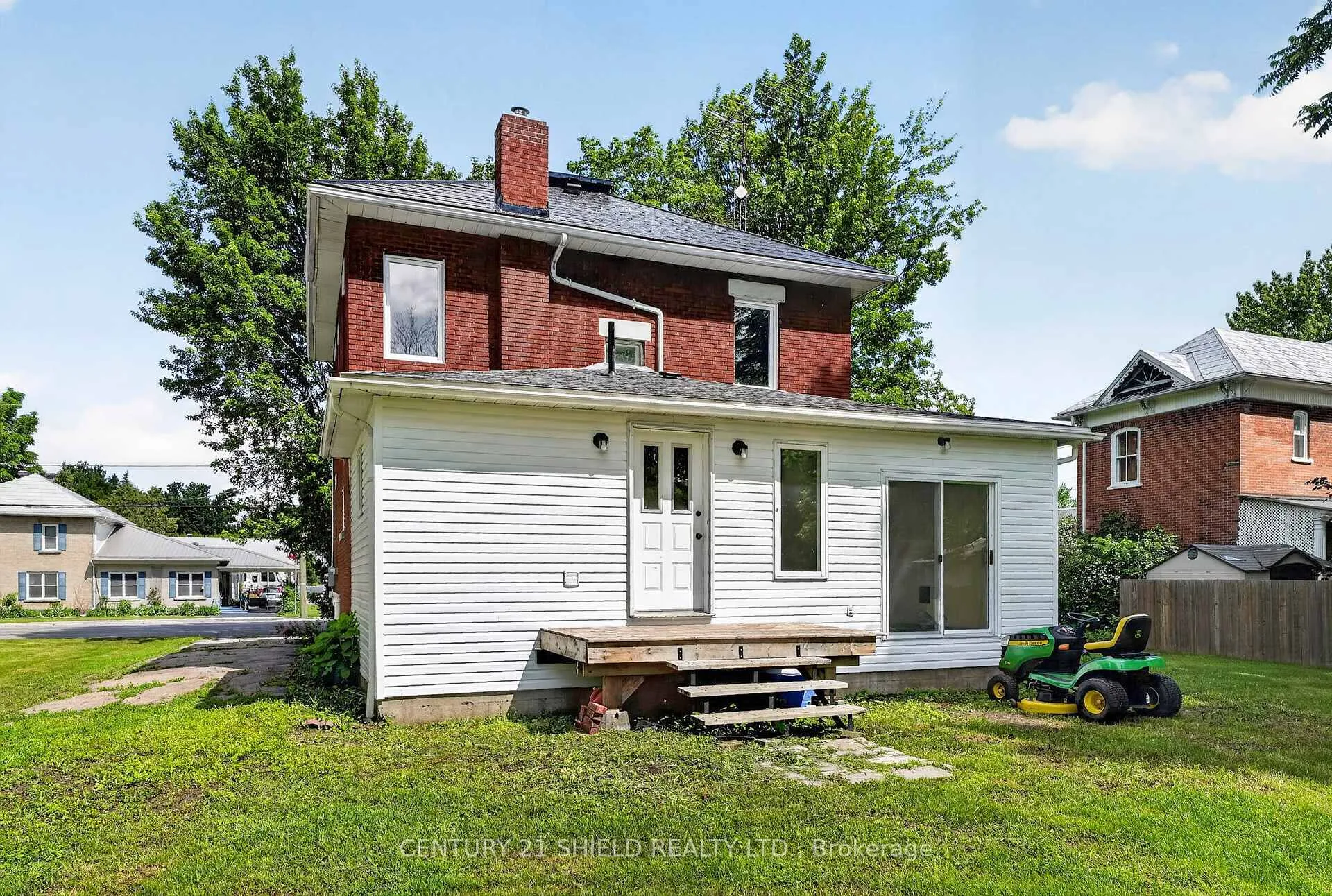 Photo 36 of 25 Front Street, North Stormont, Finch — HOMEH