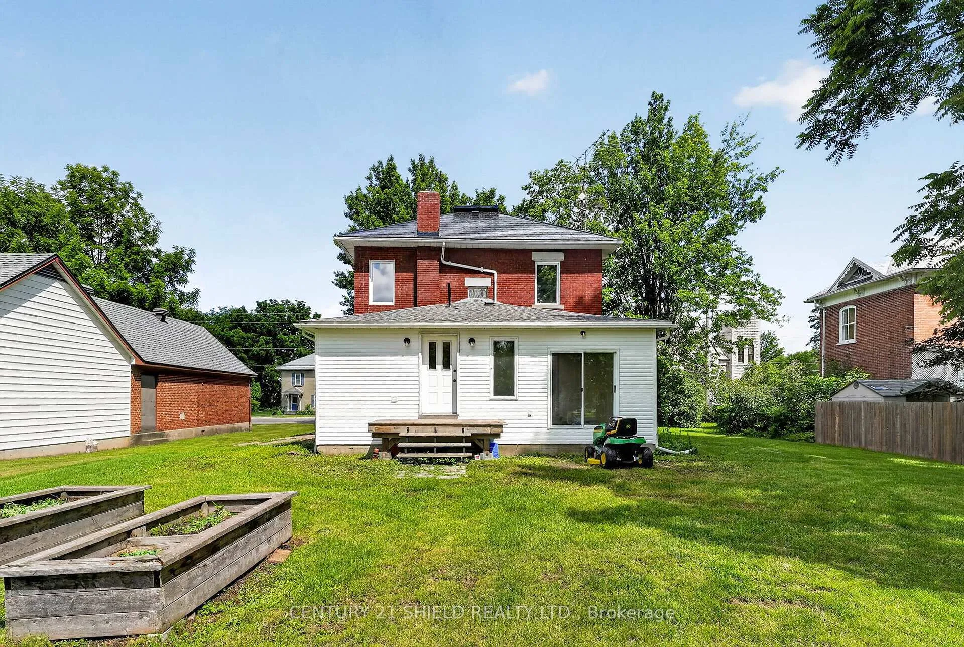 Photo 37 of 25 Front Street, North Stormont, Finch — HOMEH