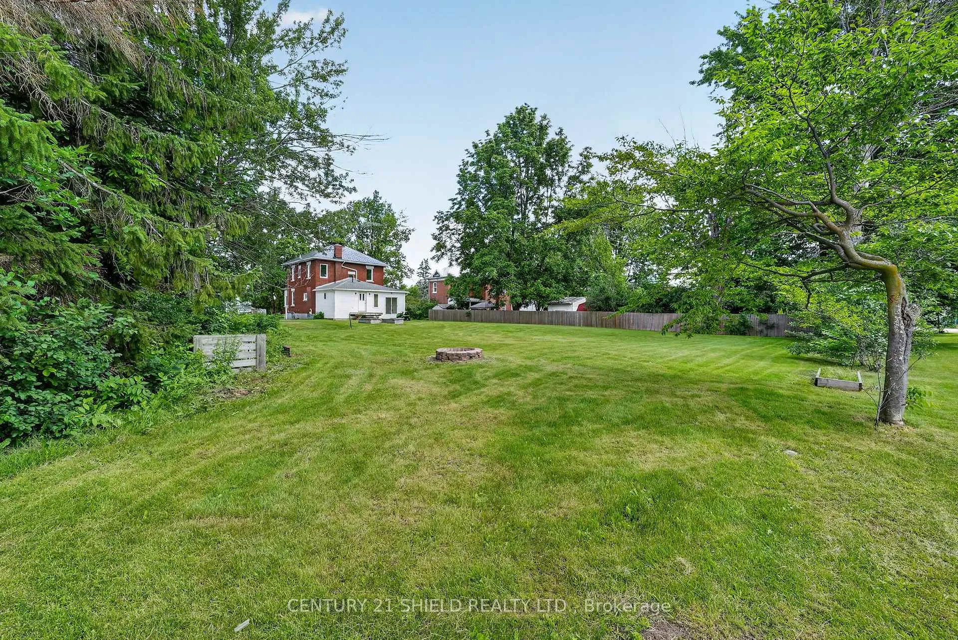 Photo 40 of 25 Front Street, North Stormont, Finch — HOMEH